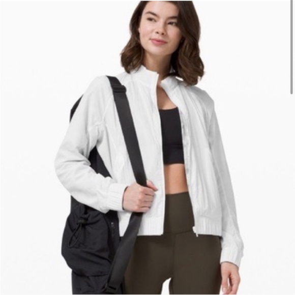 Lululemon Women's Bombs Away Jacket White/City Reversible Jacket Size 4 - Picture 5 of 16
